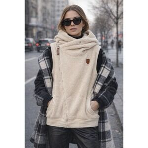 Wanakome Kira Sherpa Hooded Vest Womens XXL Wool Blend Zip Front Ivory Pockets